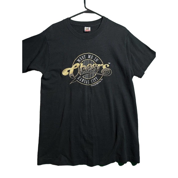 Vintage 90s Cheers TV Show T-shirt  medium - Picture 1 of 3